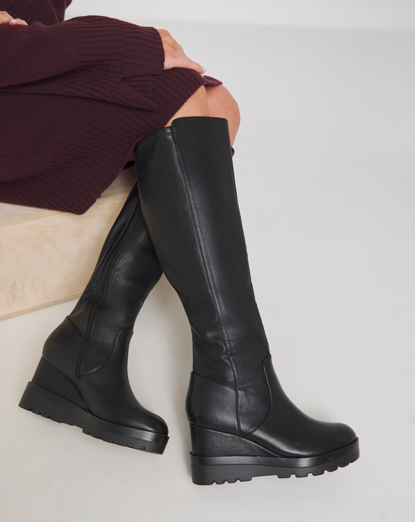 Stretch Wedge Knee Boots Wide SC Oxendales