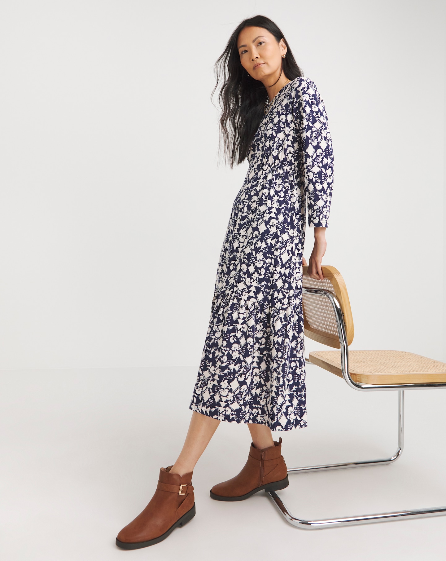 Julipa clothing deals
