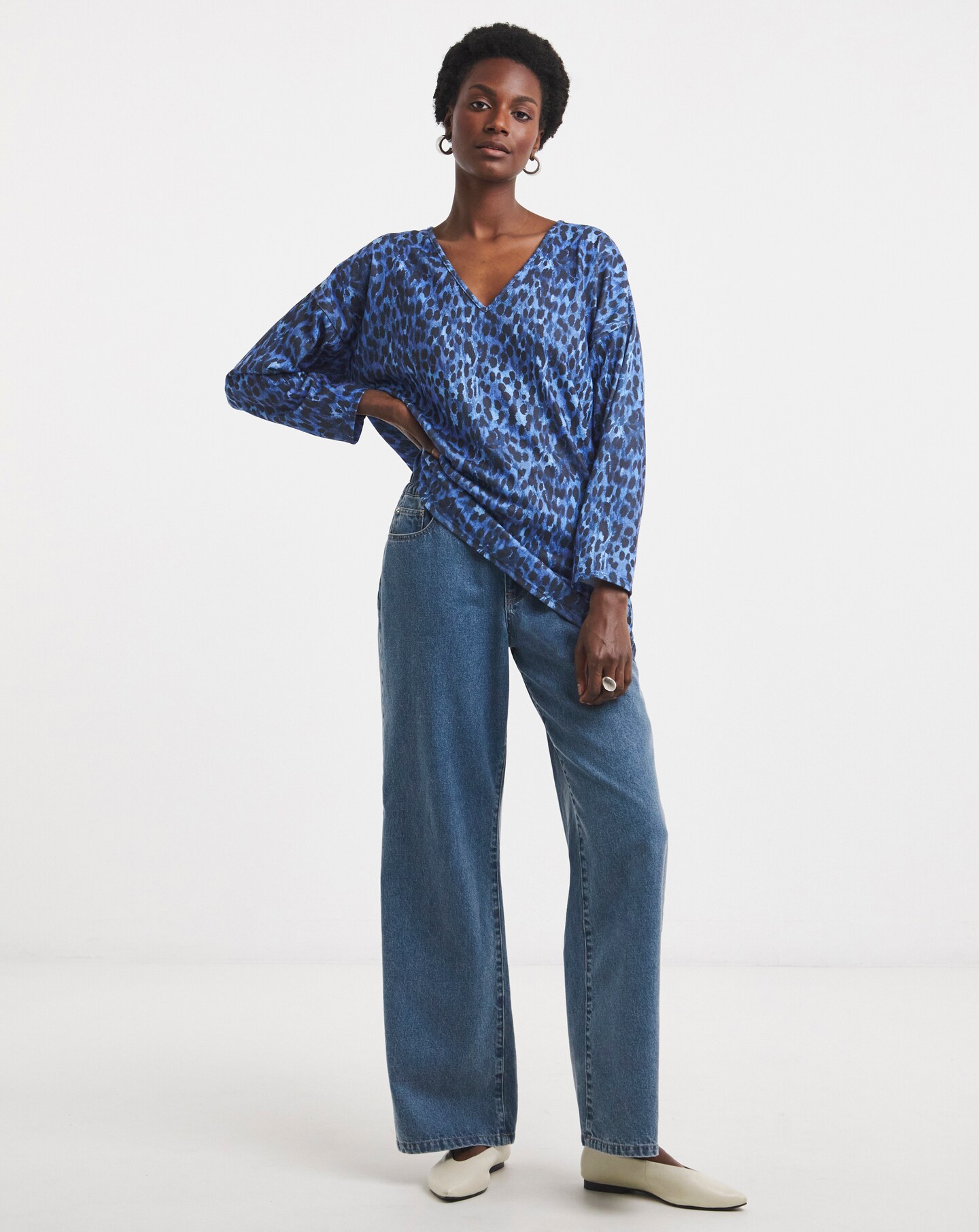 Soft Touch V Neck Longline | Oxendales