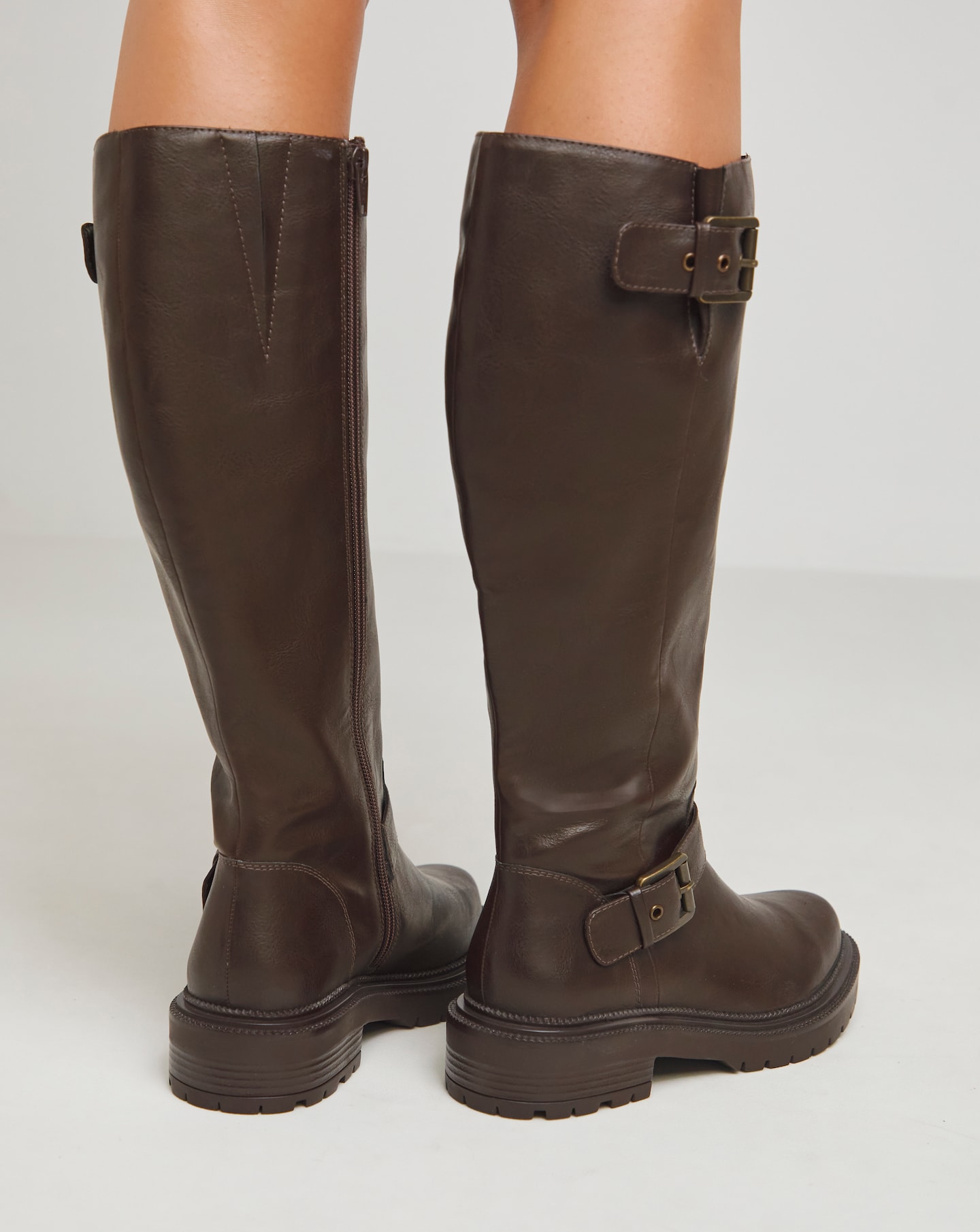 Buckle Detail Knee High Boots ExWide SC | Oxendales